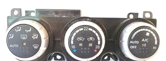 Nissan Murano Z50 Air conditioner control unit module 