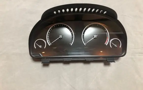 BMW 5 F10 F11 Speedometer (instrument cluster) 0263685162 922080001 17388410