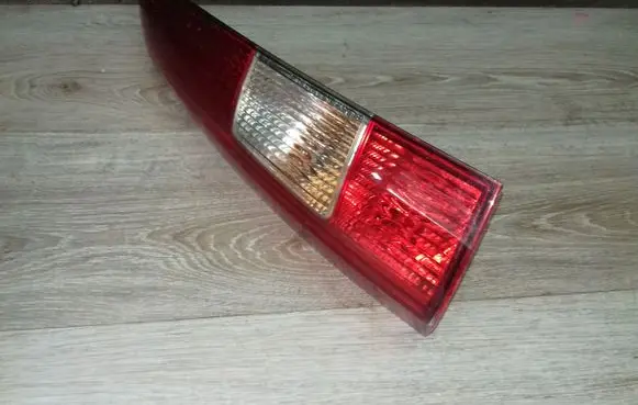 Rear/tail lights