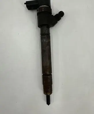 Volvo S80 Fuel injector 30750283