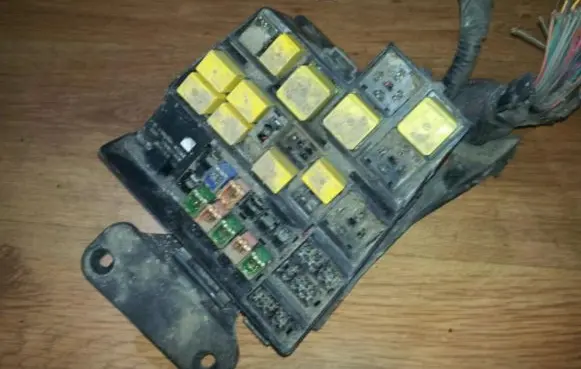 Jaguar X-Type Fuse box set 8170615001