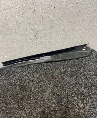 BMW 3 G20 G21 Fender end trim 7419385