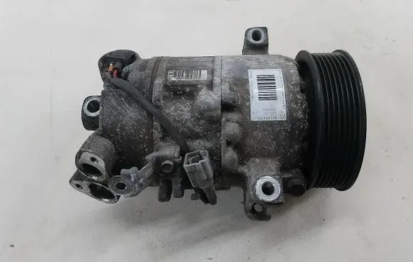 Renault Megane III Air conditioning (A/C) compressor (pump) 8200958328