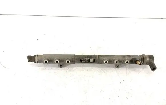 Volvo XC90 Fuel main line pipe 0445215023 008790L3 30757146