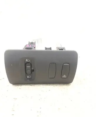 Renault Clio III Headlight level height control switch 8200379685