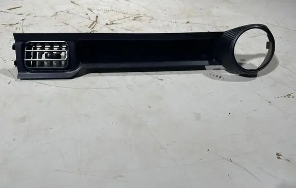 Suzuki Ignis Panel trim 