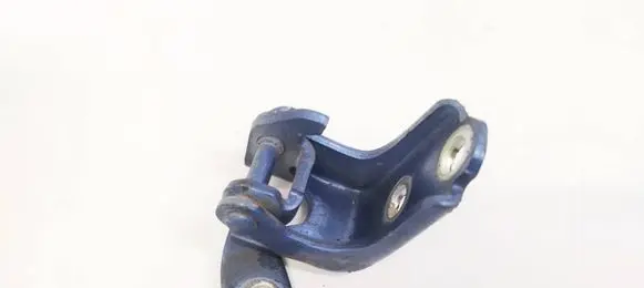 Honda Insight Rear door lower hinge