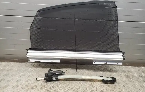 Audi A8 S8 D4 4H Rear door window curtain/sunshade 4H4861333 4H0861963