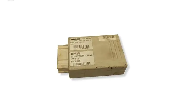 BMW X5 E70 Air suspension control unit module (rear) 6778966 4461500500