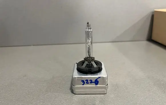 BMW 4 F32 F33 Xenon bulb 9285141294