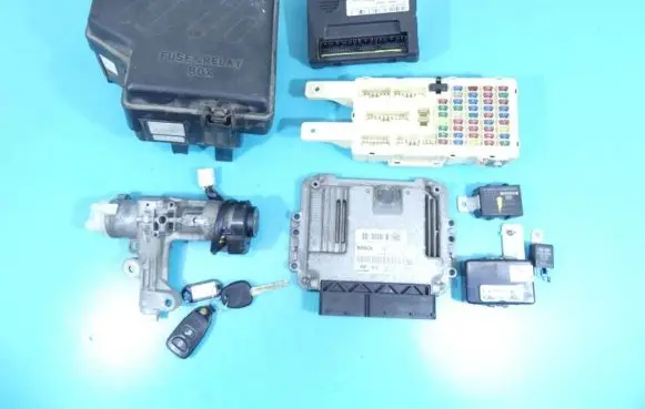 Hyundai Santa Fe Engine control unit/module ECU 39101-27805 IMPRK1268419