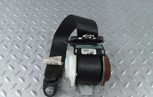 Cadillac XTS Rear seatbelt 22948472