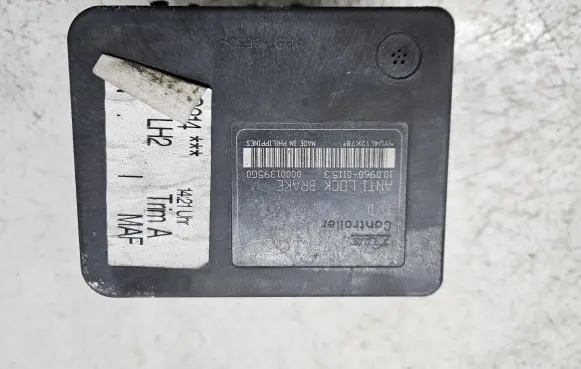 Ford Focus ABS Pump 10020601724 3M512C405HA