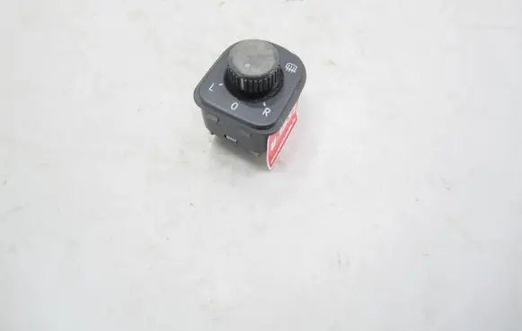 Volkswagen Golf VI Wing mirror switch 1K0959565K 104001S