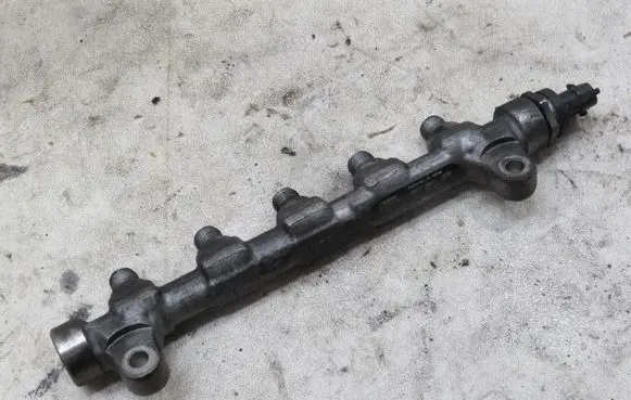 KIA Sportage Fuel main line pipe GMAUTO4574097