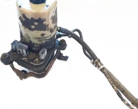 Ford Focus C-MAX Power steering pump 3M513K514 C6S4B