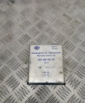 BMW 5 E39 Light module LCM 5DS00858400