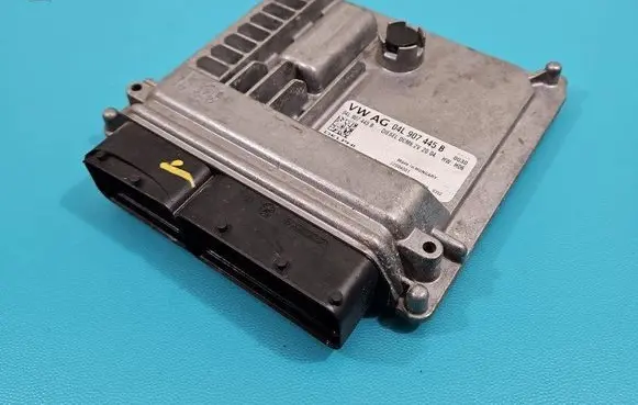 Volkswagen Golf VII Engine control unit/module ECU 04L907445B IMPRK1446410