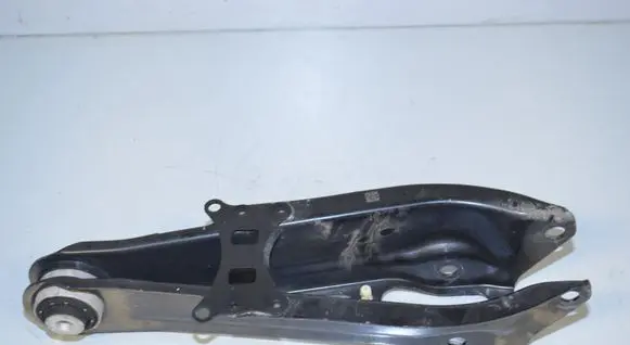 BMW i4 Rear upper control arm/wishbone 6895251 33326895251