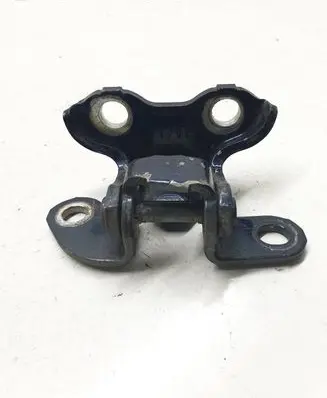 Toyota Verso Rear door upper hinge