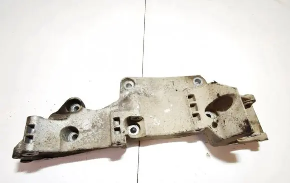 Volkswagen Caddy Engine mounting bracket 06A903143P