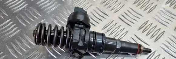 Ford Galaxy Fuel injector 038130073AK 0414720038