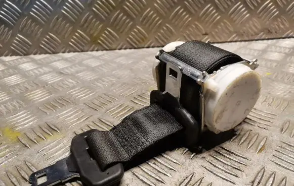 Opel Meriva B Middle seatbelt (rear) 13381371