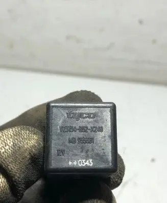 Volvo S40, V40 Other relay 953381