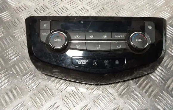 Nissan X-Trail T32 Climate control unit 275004EAOA