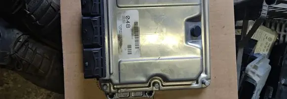 Volvo S40, V40 Engine control unit/module ECU 0281010441