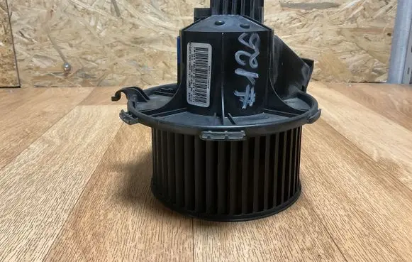 Opel Zafira B Heater fan/blower D8087 D8087LC69S A3370GA