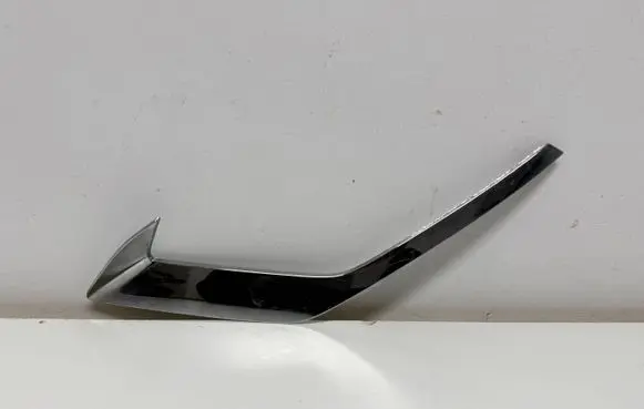 Volvo S60 Front bumper splitter molding 31455511