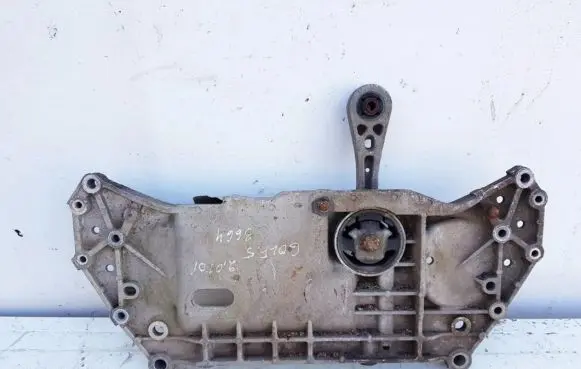 Volkswagen Golf V Front subframe