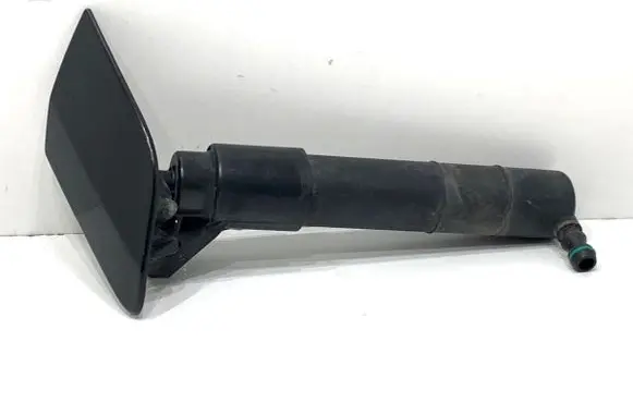 Volkswagen Golf V Headlight washer spray nozzle 
