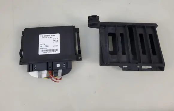 Mercedes-Benz CLA C117 X117 W117 Gearbox control unit/module A0009003606