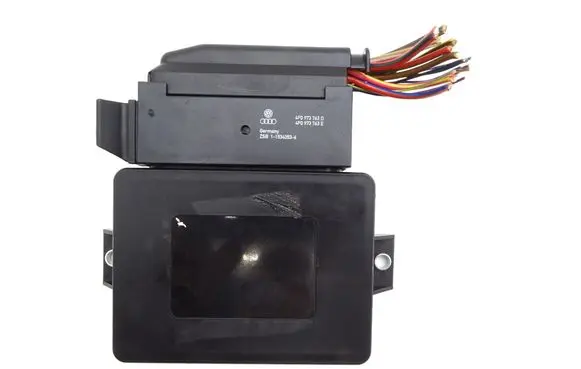 Audi Q5 SQ5 8R Central body control module 8K0907801H A2C53282565