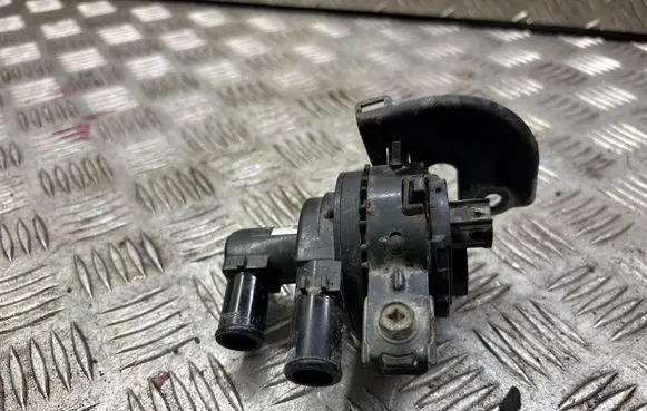 Lexus RX 450H Electric auxiliary coolant/water pump 0641001301