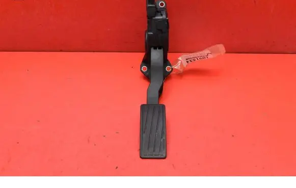 Suzuki Grand Vitara I Accelerator throttle pedal 4940068L51