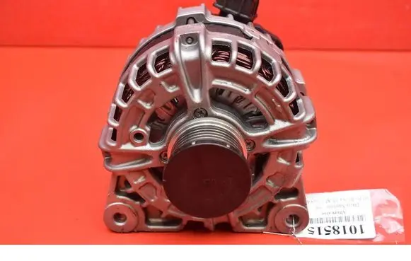 Dacia Sandero Generator/alternator 231001629R