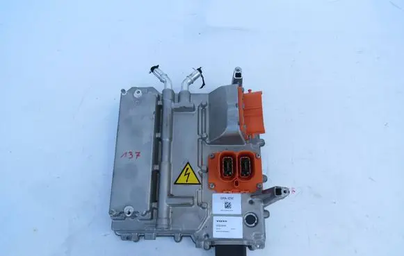 Volvo S90, V90 Voltage converter inverter 32223646