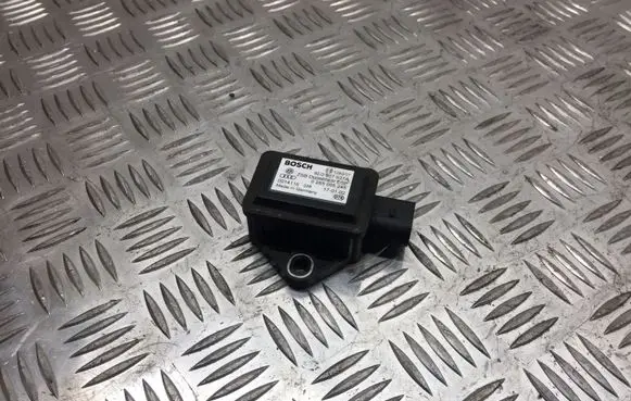 Audi A4 S4 B6 8E 8H ESP acceleration yaw rate sensor 8E0907637A