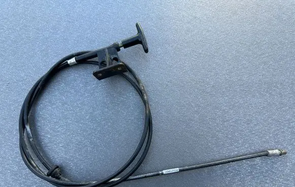 Engine bonnet/hood lock release cable