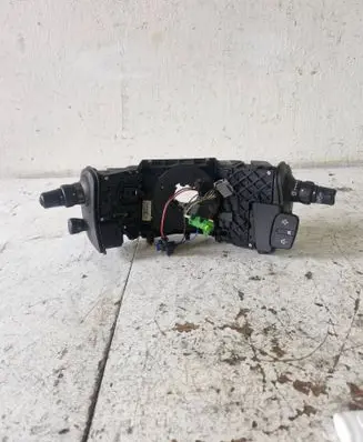 Renault Scenic II - Grand scenic II Wiper turn signal indicator stalk/switch 8200127728 61850005