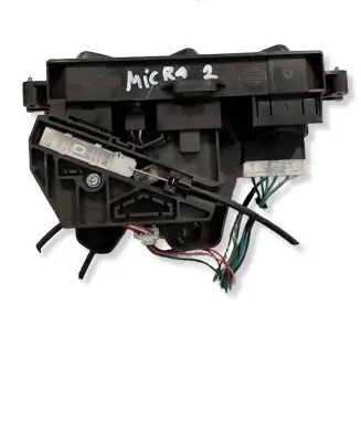 Nissan Micra Central console control unit 275104F100