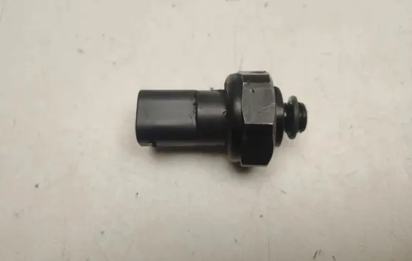 Mercedes-Benz ML W164 Air conditioning (A/C) pressure sensor A0045429018