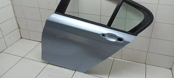 BMW 1 F20 F21 Rear door 