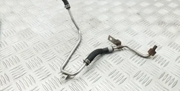 Volkswagen PASSAT B8 Engine coolant pipe/hose 04L131552CQ