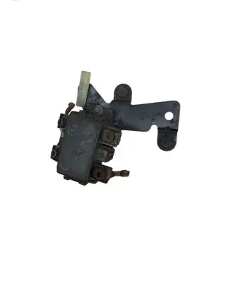 Volkswagen Golf III Other relay 1H0906285