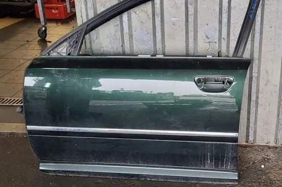 Audi A8 S8 D3 4E Front door