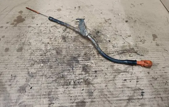 Citroen C4 I Oil level dip stick F47302 86240323